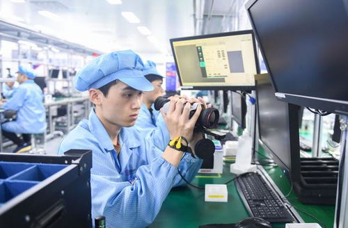 新時代中國調研行之看區域·中部篇 湖北打造萬億級光電子信息產業集群——信息領域技術研發引領未來