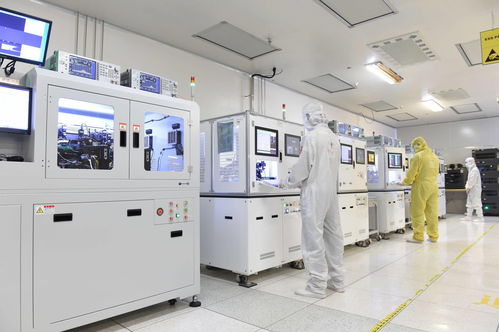 武漢光芯片領域實現重大突破 中高端光芯片自主研發引領5G技術革新